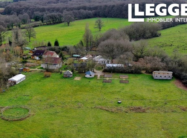 Saint-Vérain, Bourgogne-Franche-Comté 58310
