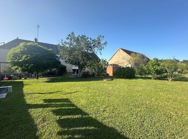 Artaix, Burgundy 71110