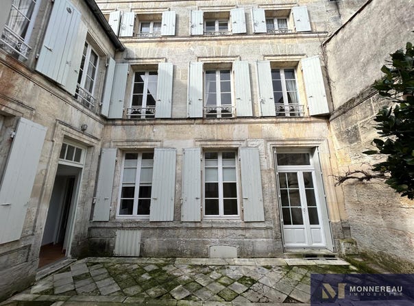 Cognac, Poitou-Charentes 16100