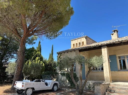 Fontvieille, Provence-Alpes-Côte d'Azur 13990