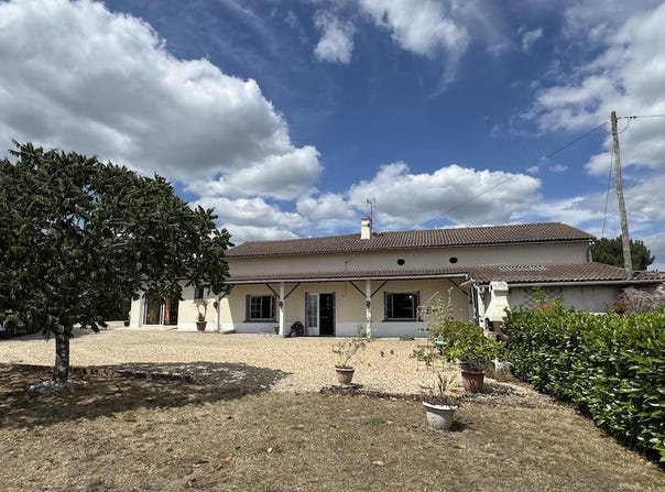 Neuvicq, Poitou-Charentes 17270