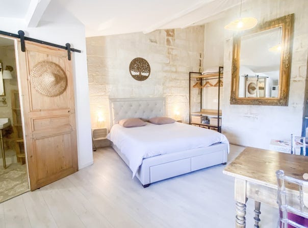 Uzès, Occitanie 30700