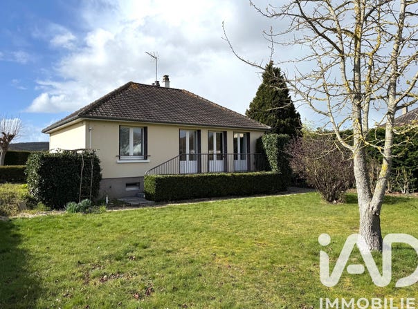 Gravigny, Normandy 27930