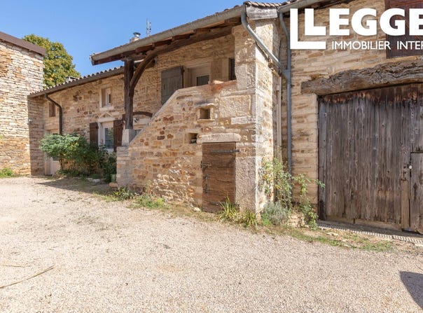 Péronne, Bourgogne-Franche-Comté 71260