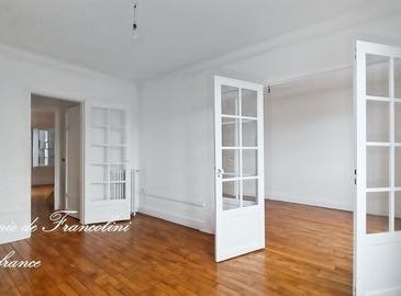 FONTENAY SOUS BOIS, Île-de-France 94120