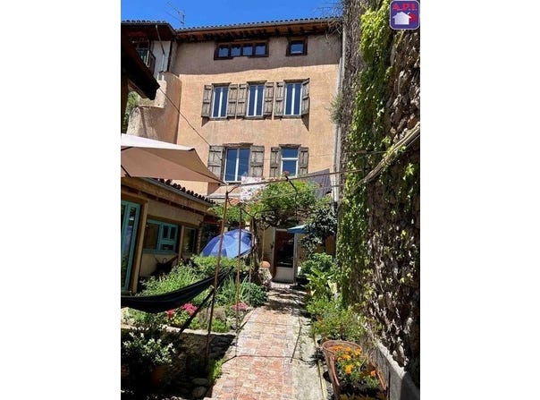 Foix, Ariège 09000
