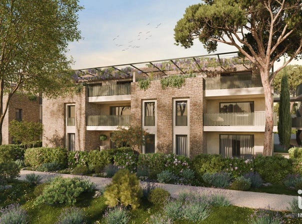 UZÈS, Occitanie 30700