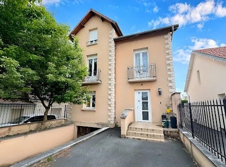 DOLE, Bourgogne-Franche-Comté 39100