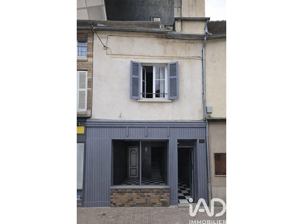 Sens, Bourgogne-Franche-Comté 89100