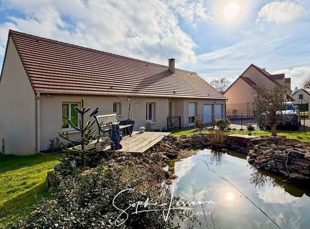 Authevernes, Upper Normandy 27420