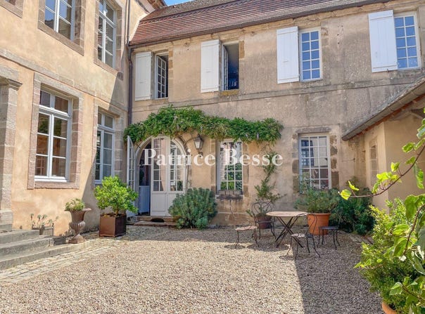 Autun, Burgundy 71400