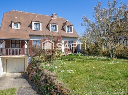 Le Mesnil-Saint-Denis, Île-de-France 78320
