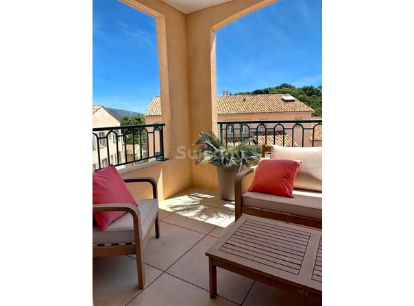 Grimaud, Provence-Alpes-Côte-d'Azur 83310