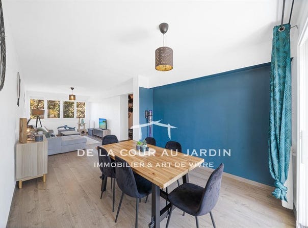 Dijon, Burgundy 21000