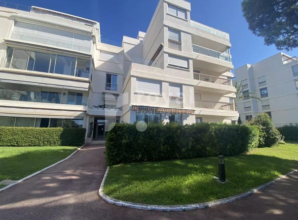 Mandelieu-la-Napoule, Provence-Alpes-Côte-d'Azur 06210