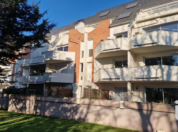 Vannes, Brittany 56000