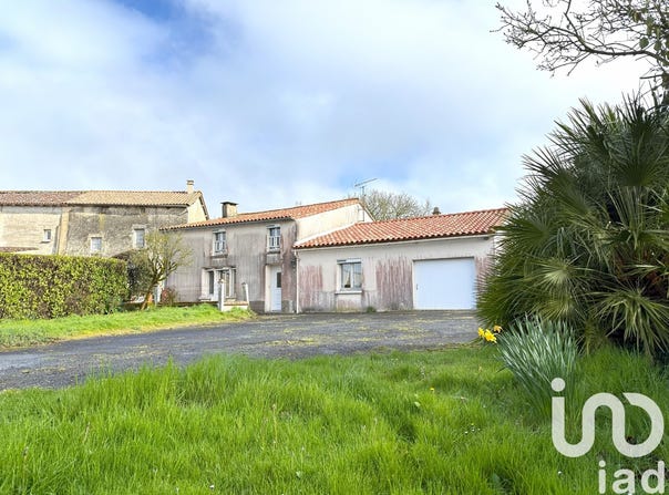 Loge-Fougereuse, Pays de la Loire 85120