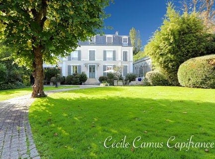 VAUCRESSON, Île-de-France 92420