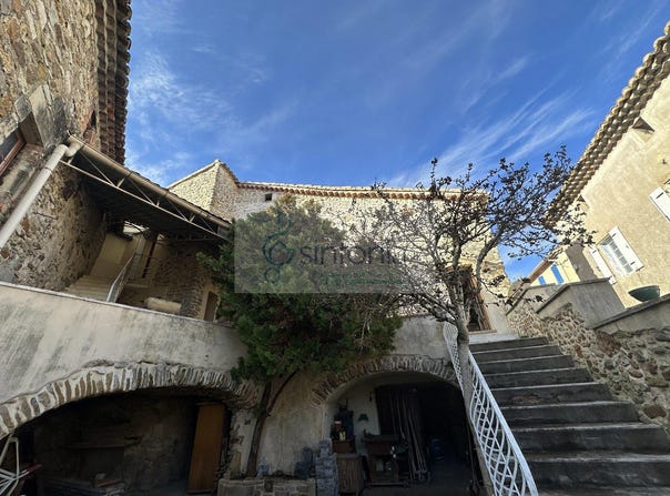 Allègre-les-Fumades, Languedoc-Roussillon 30500