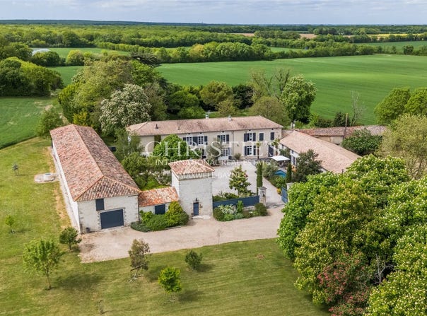 Saint-Pierre-d'Amilly, Poitou-Charentes 17700