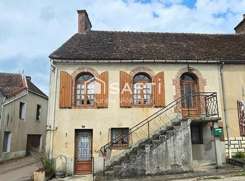 Saint-Amand-En-Puisaye, Bourgogne 58310