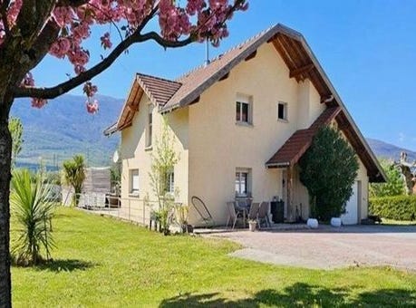SERRIERES EN CHAUTAGNE, Rhône-Alpes 73310