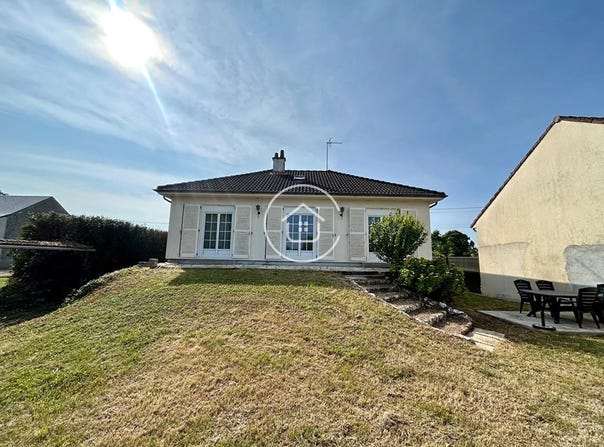 Cour-sur-Loire, Loir-et-Cher 41500