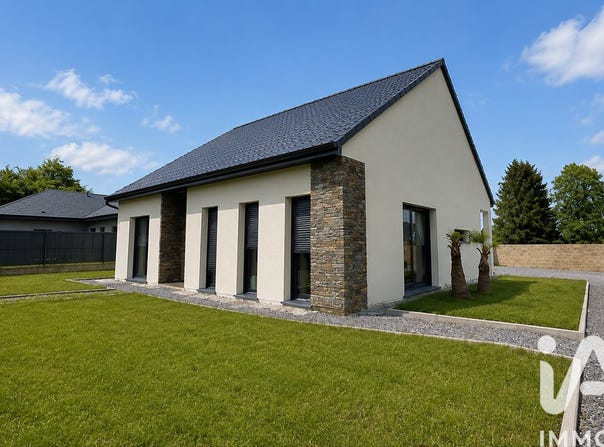 Renwez, Grand Est 08150