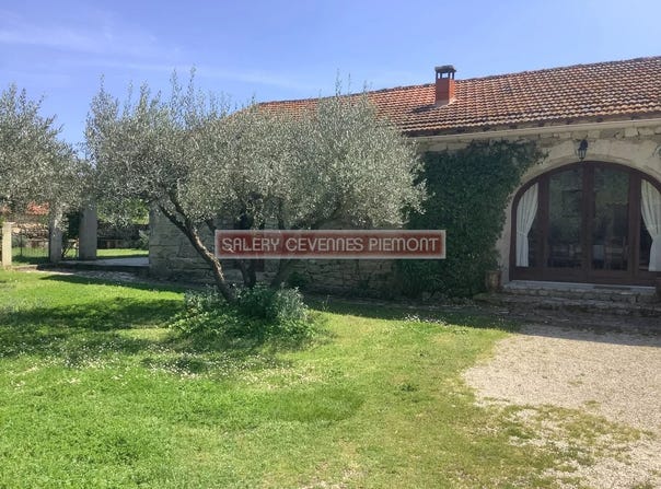Uzès, Gard 30700