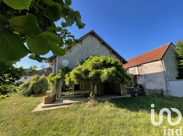Montmirail, Grand Est 51210