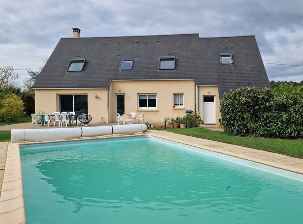 La Suze-sur-Sarthe, Pays de la Loire 72210