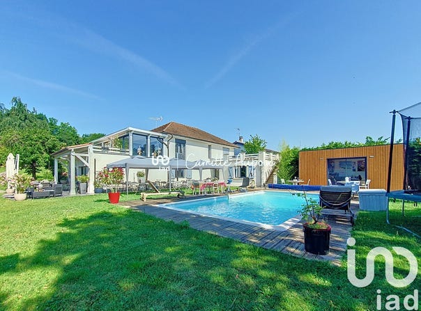 Sathonay-Village, Auvergne-Rhône-Alpes 69580