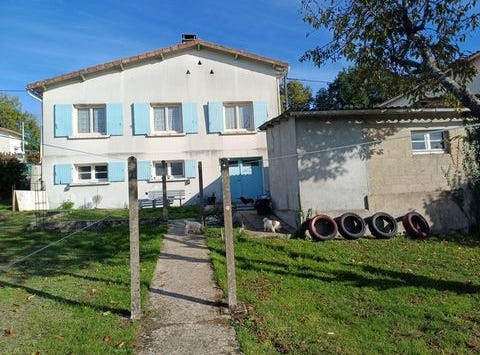 Chalais, Poitou-Charentes 16210