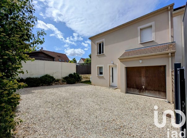 Écouen, Île-de-France 95440