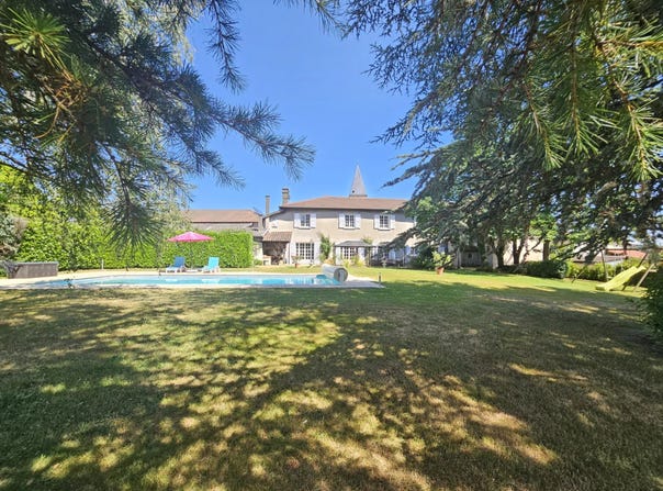 Villeneuve-de-Marc, Isère 38440