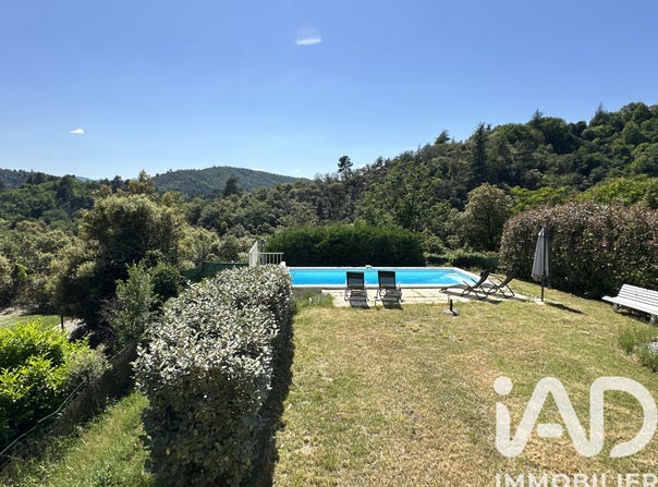 Vals-les-Bains, Auvergne-Rhône-Alpes 07600