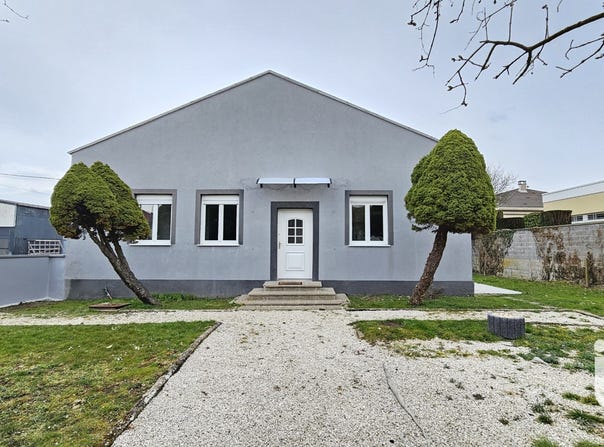 Bouzonville, Grand Est 57320