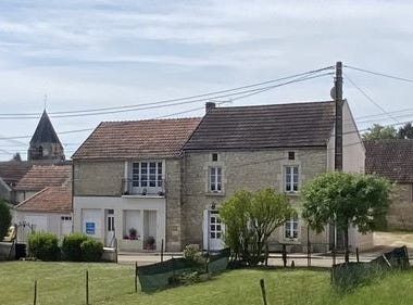 MASSANGIS, Bourgogne 89440