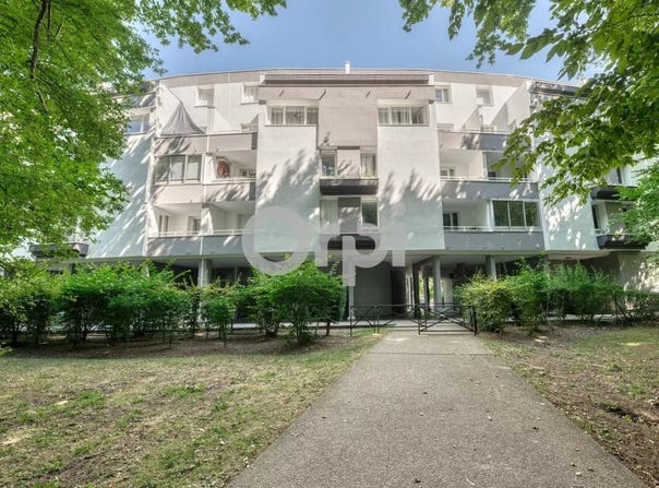 Champs-sur-Marne, Seine-et-Marne 77420