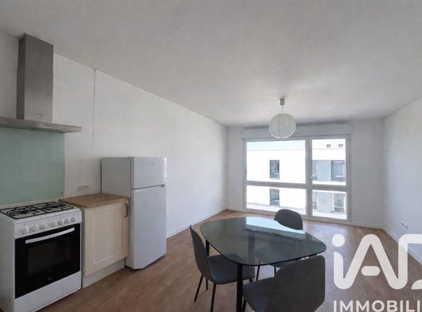 Tours, Centre-Val de Loire 37100