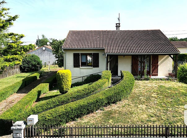 Saint-Gervais-les-Trois-Clochers, Nouvelle-Aquitaine 86230