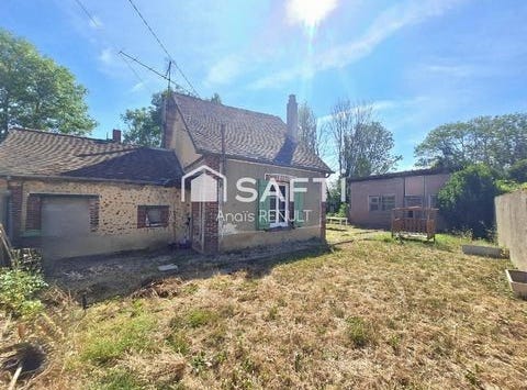 Saint-Lubin-Des-Joncherets, Centre 28350