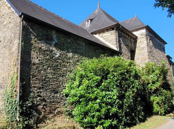 Merléac, Brittany 22460