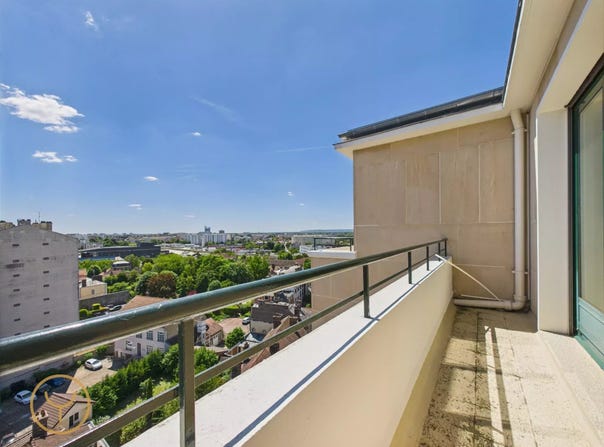 Troyes, Aube 10000