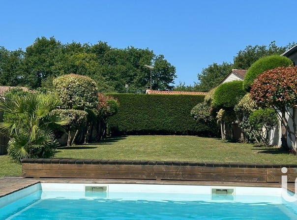Martignas-sur-Jalle, Nouvelle-Aquitaine 33127