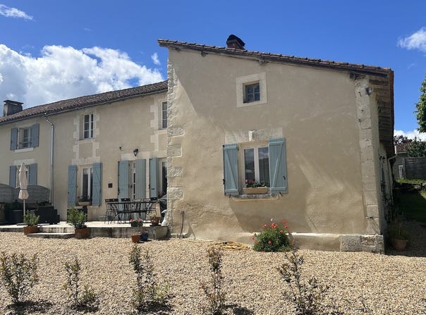 Aubeterre-sur-Dronne, Poitou-Charentes 16390
