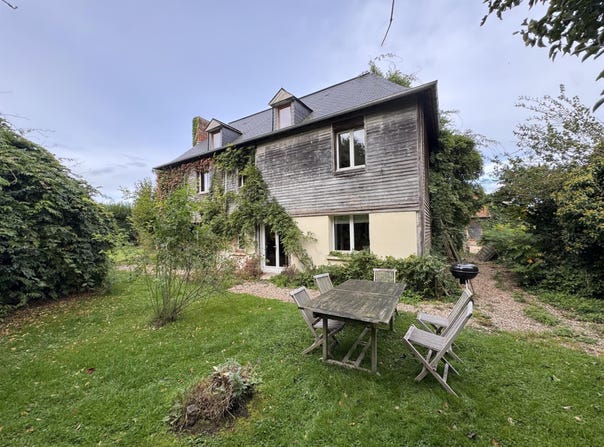Beuzeville, Upper Normandy 27210