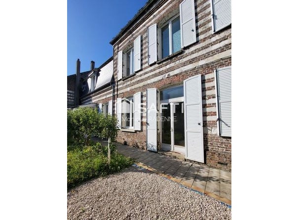 Doullens, Picardie 80600