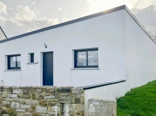 Locqueltas, Brittany 56390