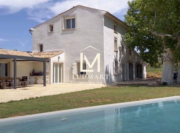 Cotignac, Provence-Alpes-Côte-d'Azur 83570
